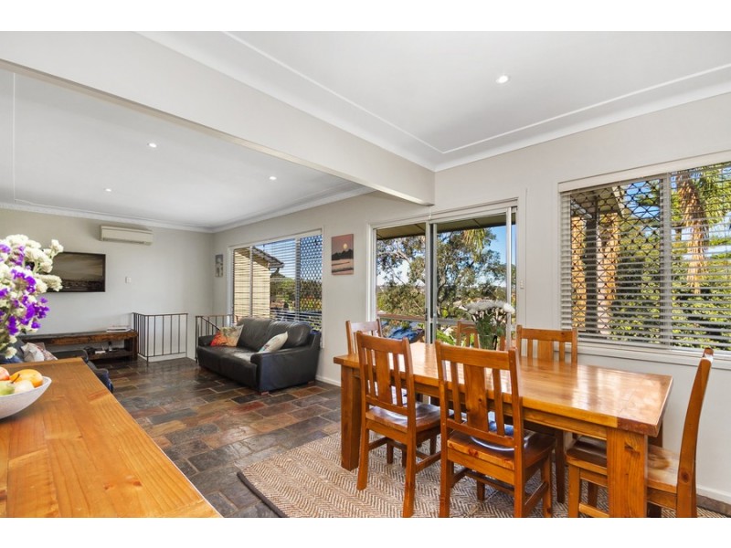 35 Alhambra Avenue, Macquarie Hills NSW 2285