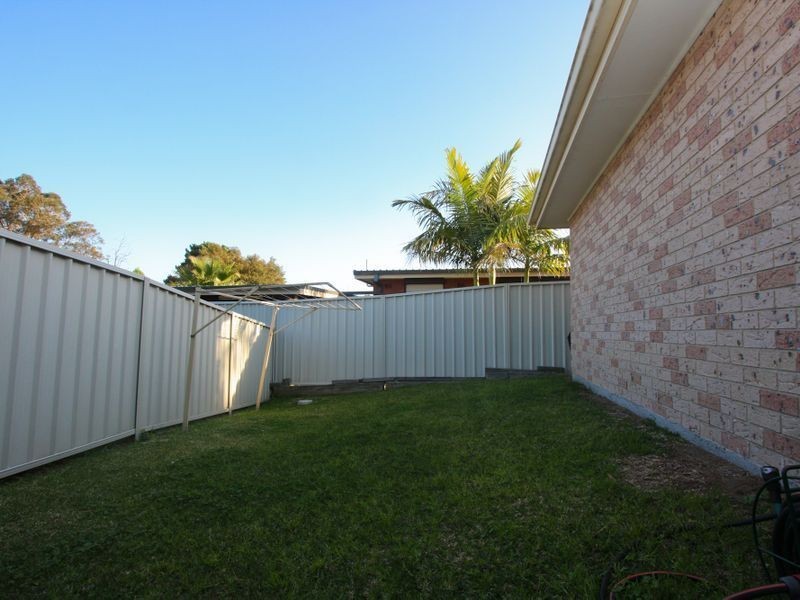 2 Mills Street, Warners Bay NSW 2282