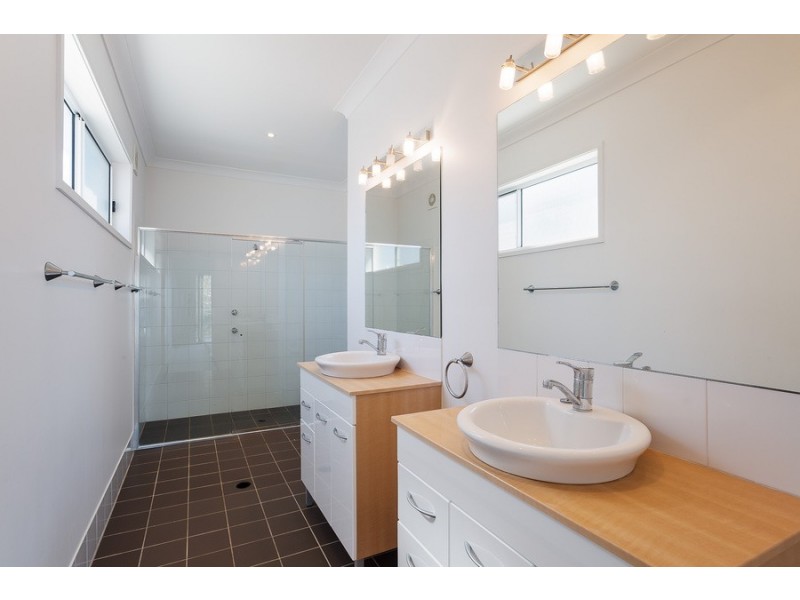 149 Coal Point Road, Coal Point NSW 2283