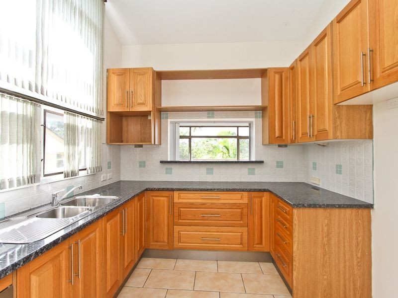 33 Lindsay Avenue, Valentine NSW 2280