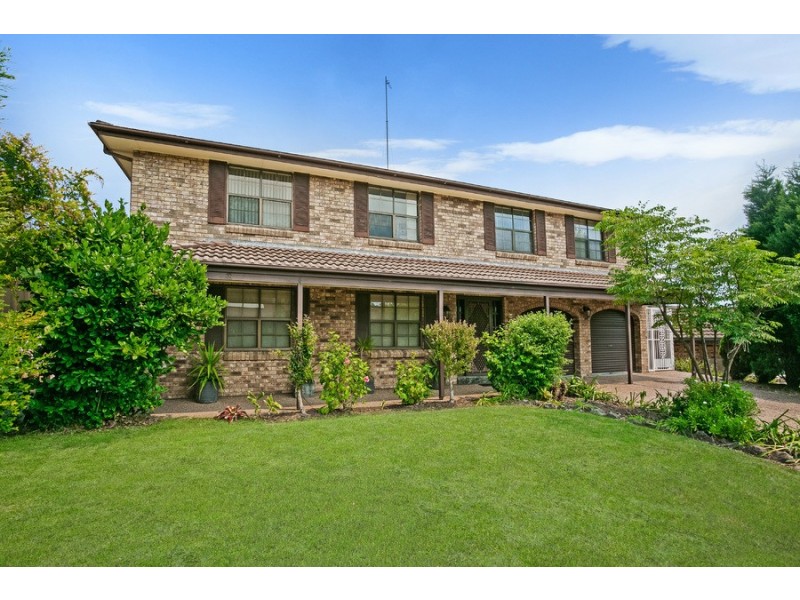 12 Seaview Close, Eleebana NSW 2282