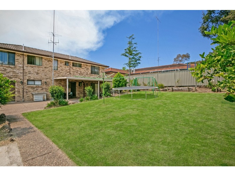 12 Seaview Close, Eleebana NSW 2282