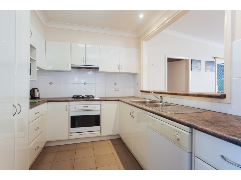 19 Alder Crescent, Gateshead NSW 2290