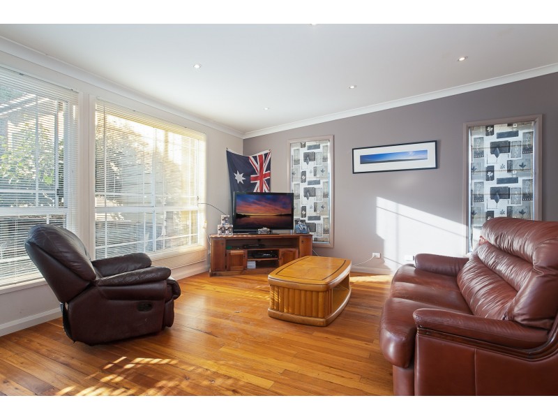 19 Alder Crescent, Gateshead NSW 2290