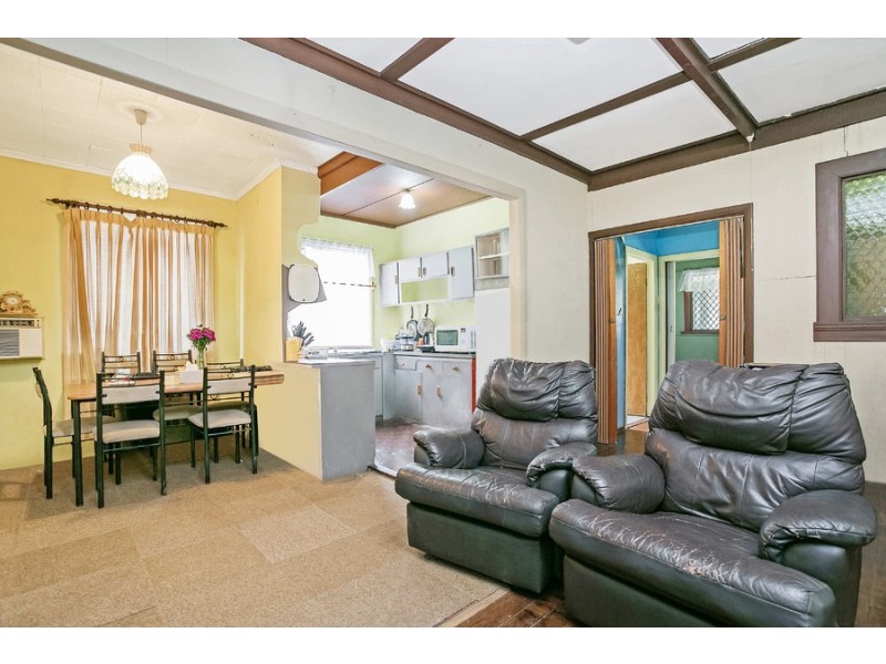 110 Lakeview Street, Speers Point NSW 2284