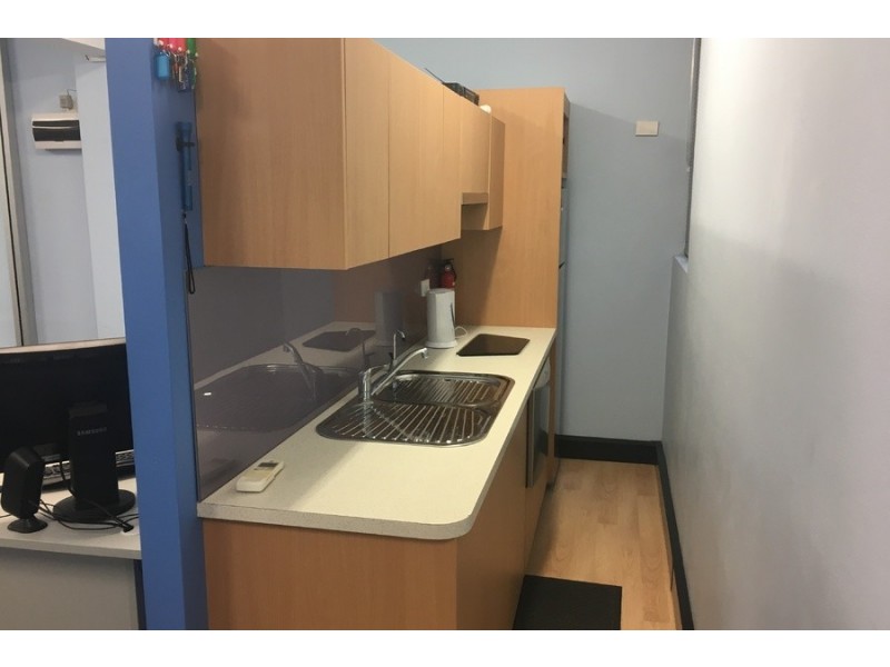 2/108 The Boulevarde, Toronto NSW 2283