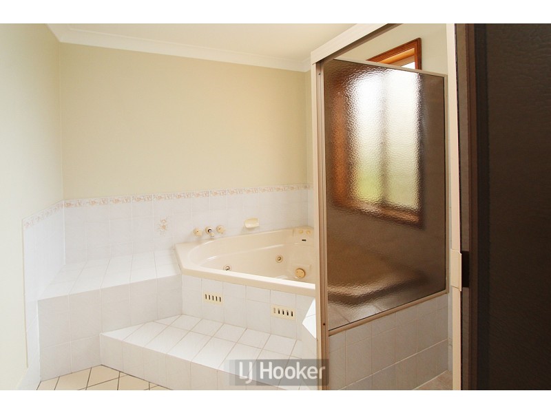 19 Lakeview Road, Wangi Wangi NSW 2267