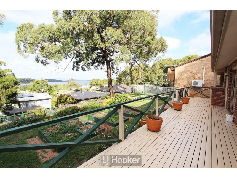 19 Lakeview Road, Wangi Wangi NSW 2267