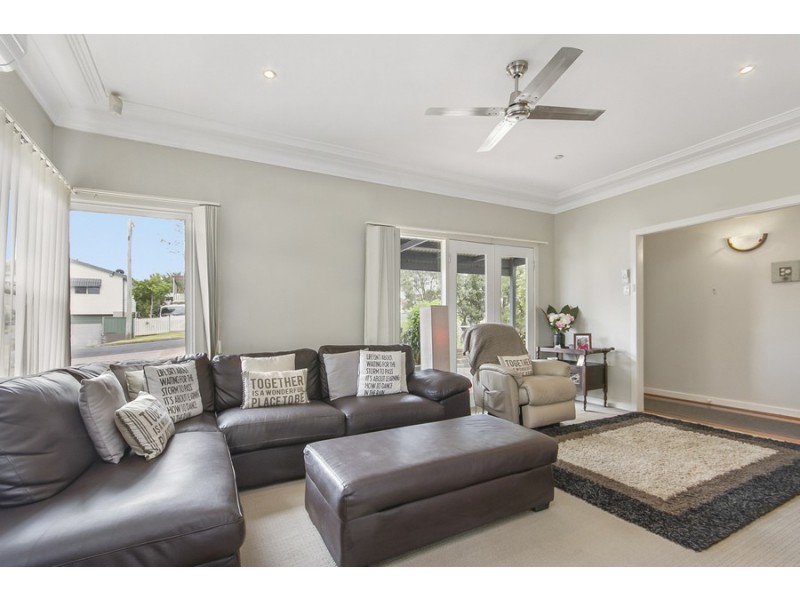 24 Hopkins Street, Speers Point NSW 2284