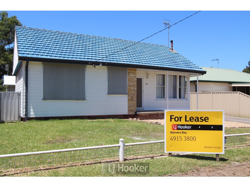18 Maurie Avenue, Warners Bay NSW 2282