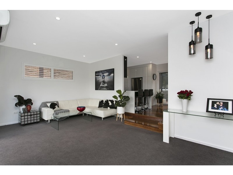 18 Chartley Street, Warners Bay NSW 2282