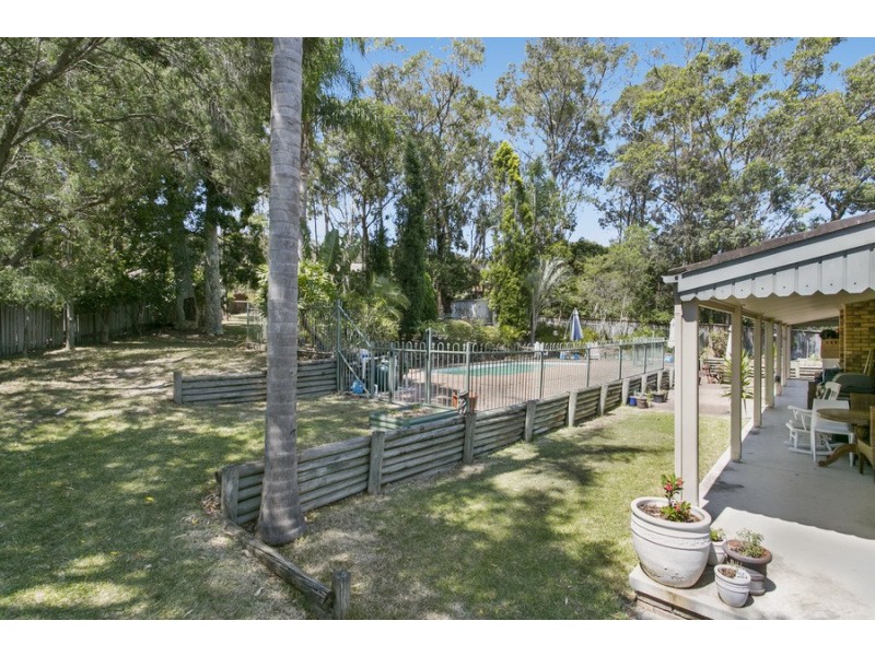 15 Huntington Close, Eleebana NSW 2282