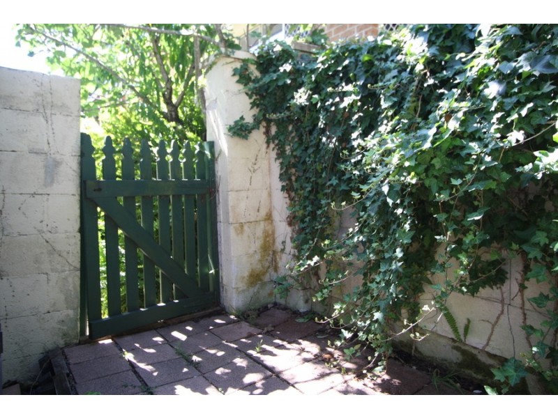 1 Pangari Place, Lambton NSW 2299