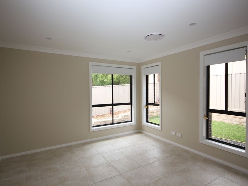 16 Evelyn Street, Floraville NSW 2280