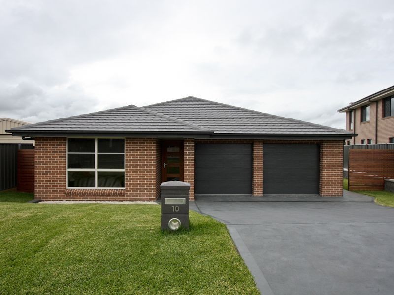 10 Boroke Way, Fletcher NSW 2287