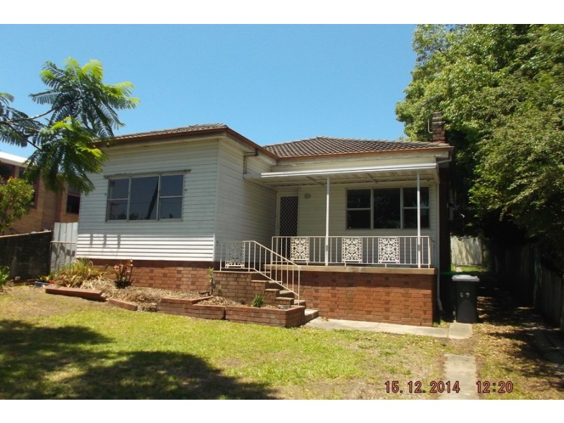 122 The Boulevard, Toronto NSW 2283