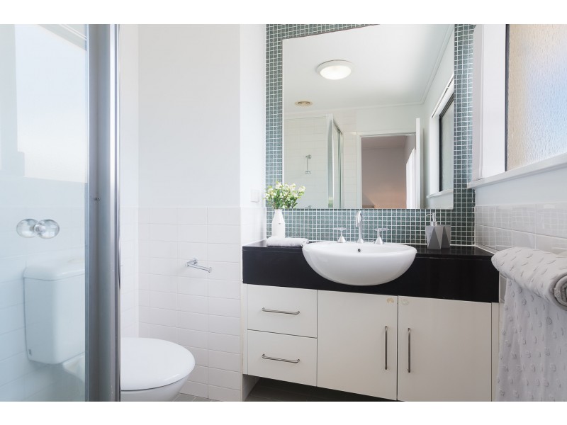 4/9 Howard Street, Warners Bay NSW 2282