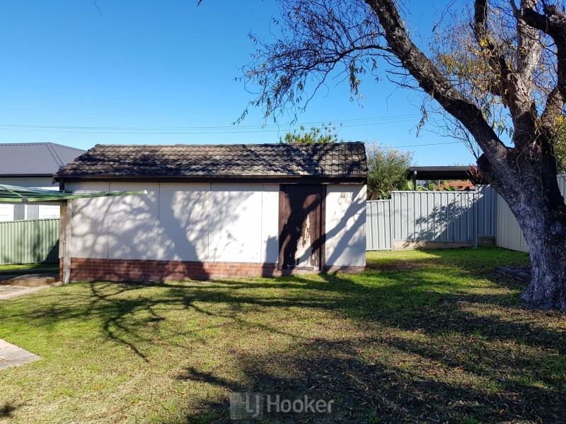 73 Medcalf Street, Warners Bay NSW 2282