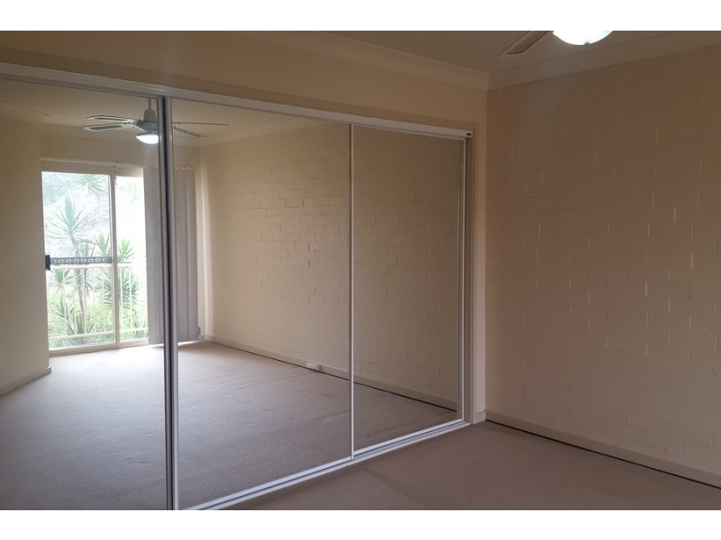 9/13 Robert Street, Charlestown NSW 2290