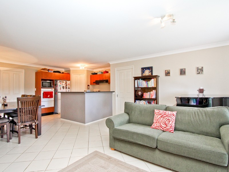 32 Cottonwood Chase, Fletcher NSW 2287