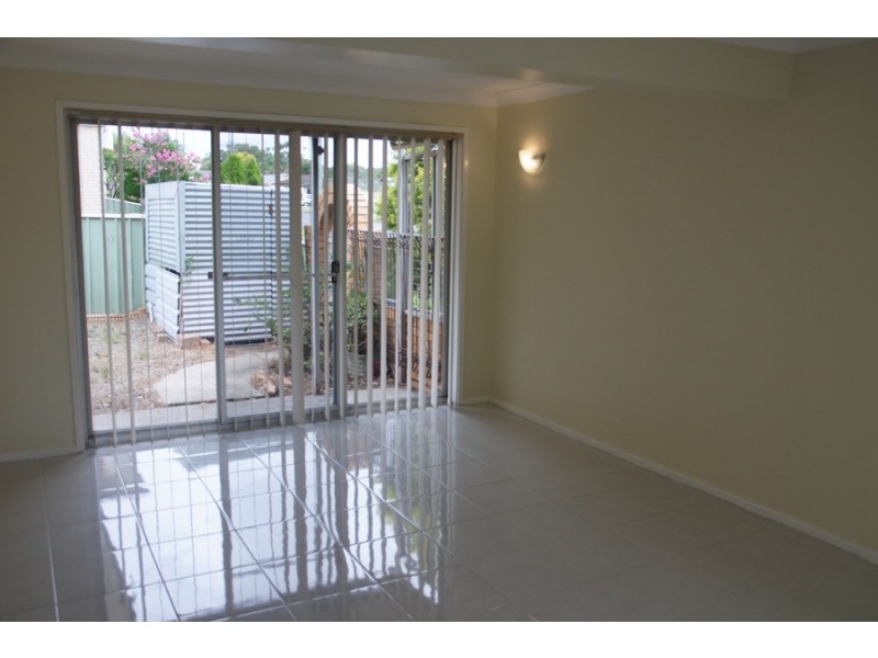 74 Maryland Drive, Maryland NSW 2287