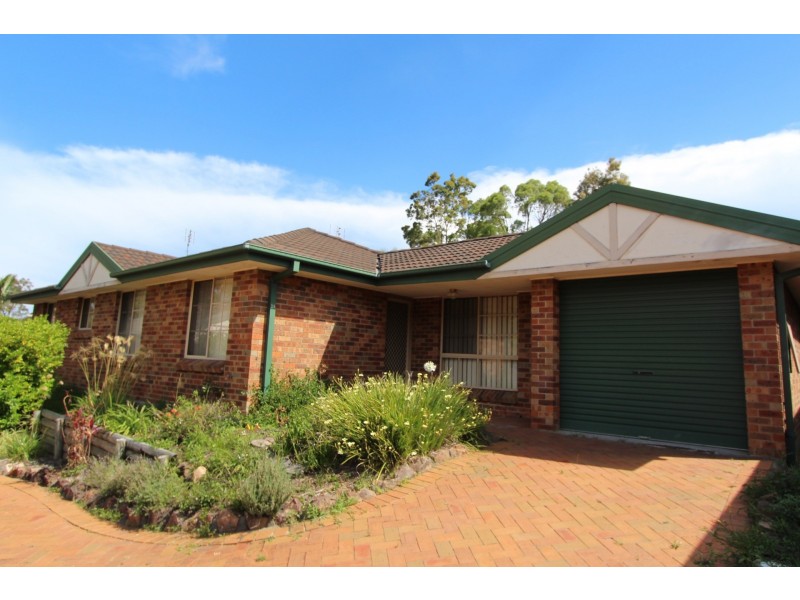 2a Whitehaven Drive, Lakelands NSW 2282