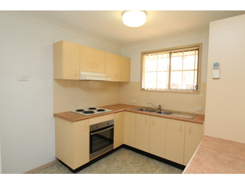 2a Whitehaven Drive, Lakelands NSW 2282