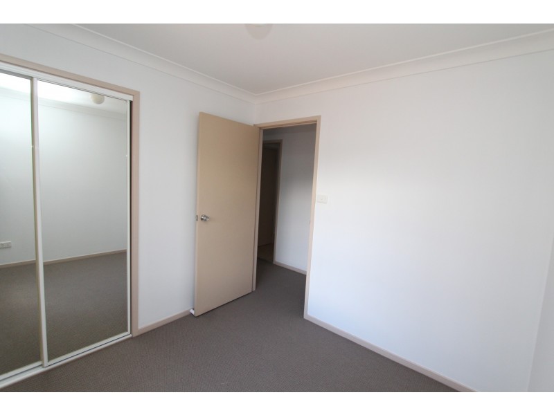 2a Whitehaven Drive, Lakelands NSW 2282