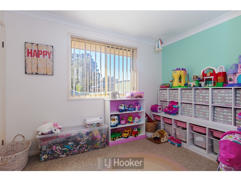 18 Chifley Road, Morisset Park NSW 2264