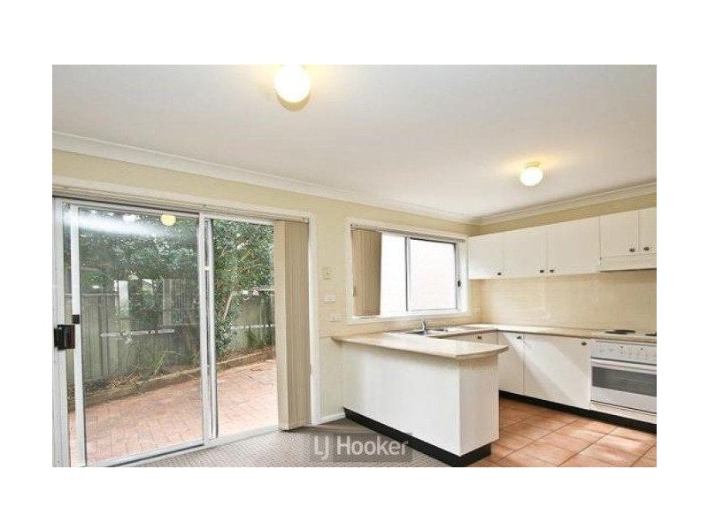 8/33-39 Haddon Crescent, Marks Point NSW 2280