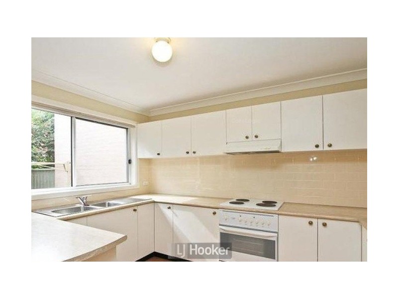 8/33-39 Haddon Crescent, Marks Point NSW 2280