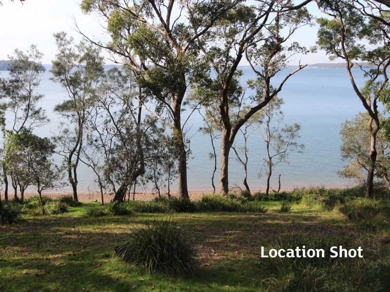 43 Beach Road, Wangi Wangi NSW 2267