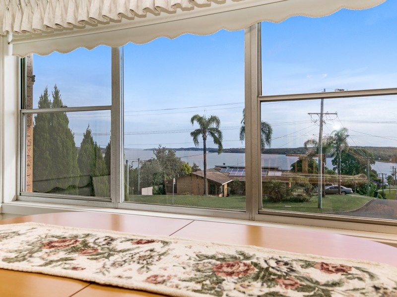 65 Thompson Road, Speers Point NSW 2284