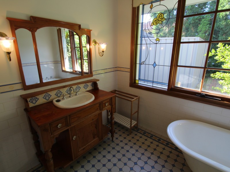 6 Barellan Street, Lambton NSW 2299