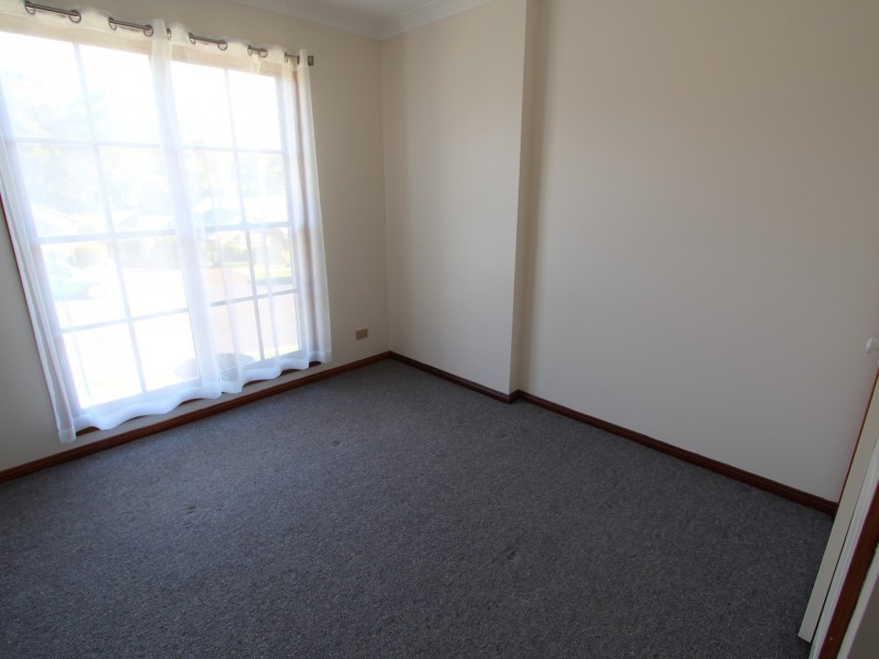 6 Barellan Street, Lambton NSW 2299