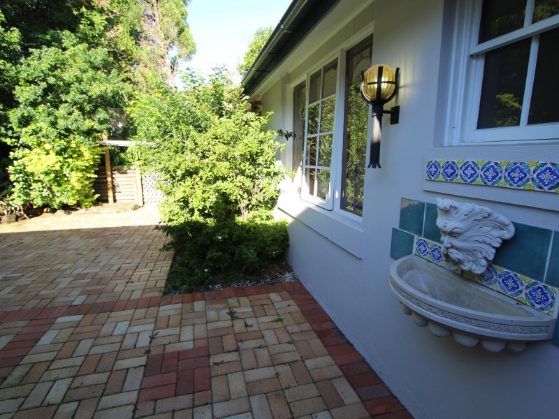 6 Barellan Street, Lambton NSW 2299