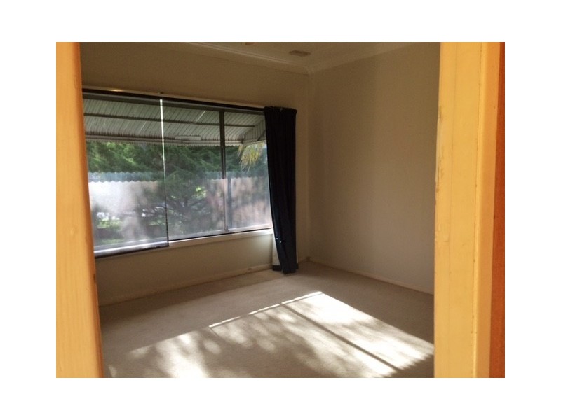 10 Yorston Street, Warners Bay NSW 2282