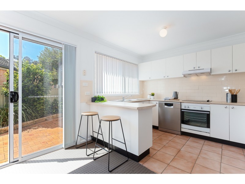 8/33-39 Haddon Crescent, Marks Point NSW 2280