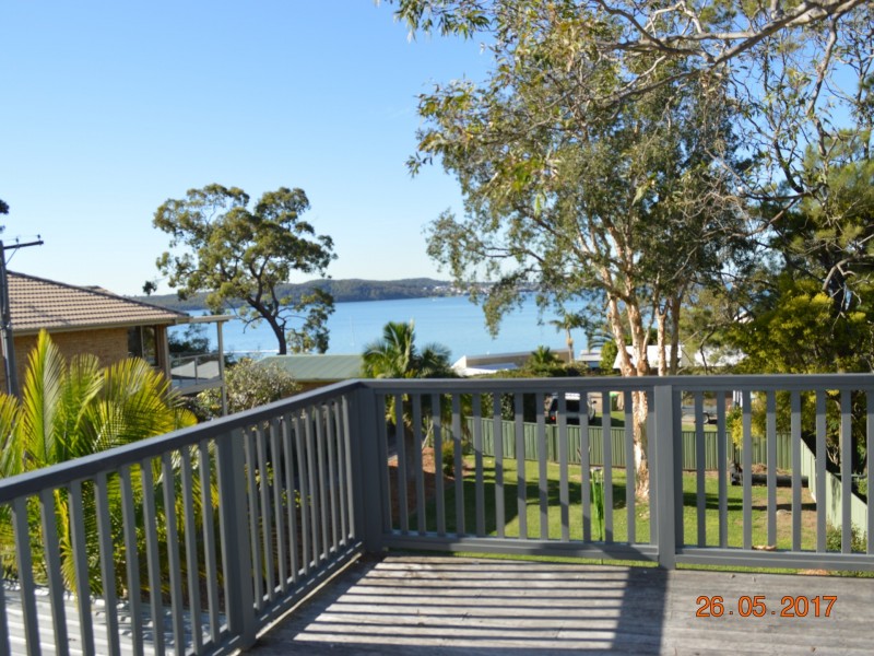 352 Skye Point Road, Coal Point NSW 2283