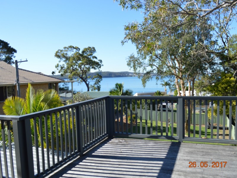 352 Skye Point Road, Coal Point NSW 2283