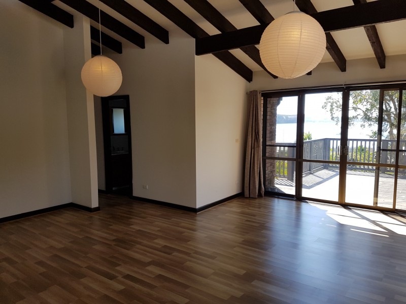 352 Skye Point Road, Coal Point NSW 2283