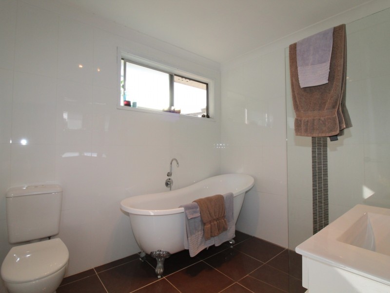 157 Cessnock Road, Awaba NSW 2283