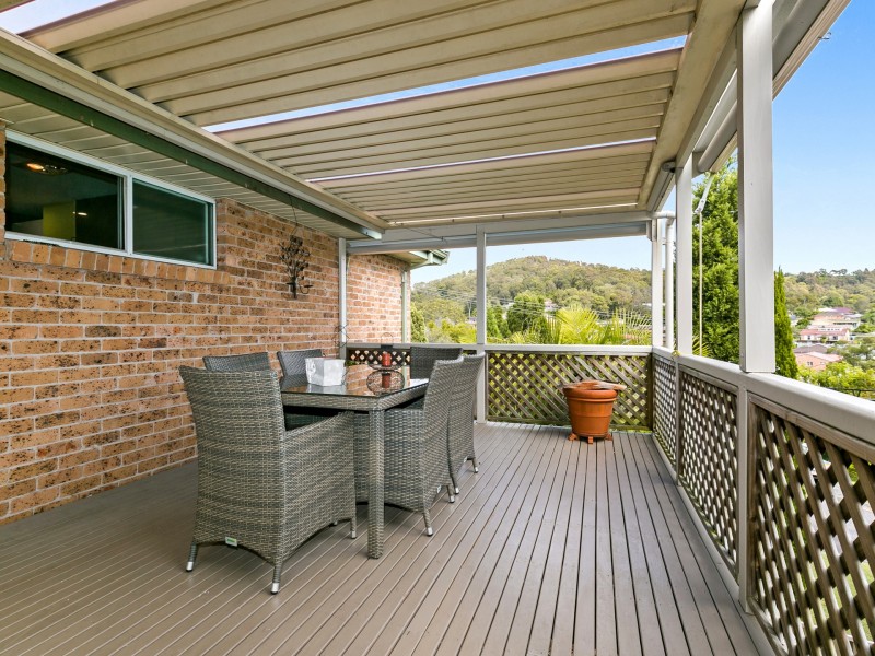 2 Malwood Avenue, Macquarie Hills NSW 2285