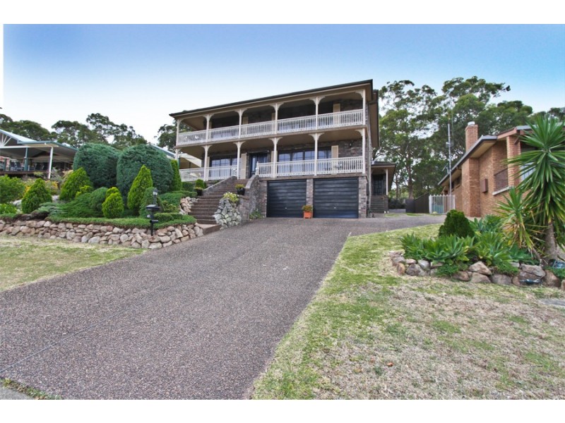 42 Haynes Avenue, Eleebana NSW 2282