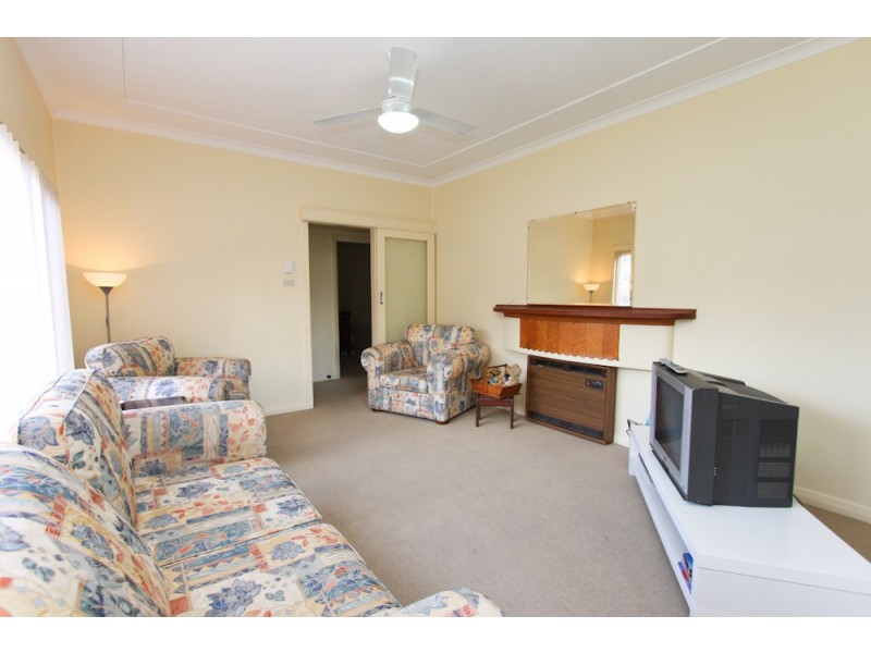 1 Emily Street, Glendale NSW 2285