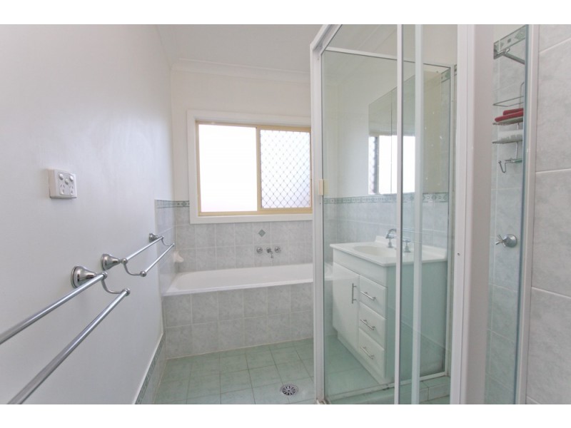 1 Emily Street, Glendale NSW 2285