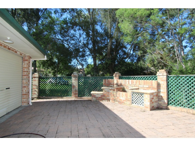 5 Derwent Crescent, Lakelands NSW 2282