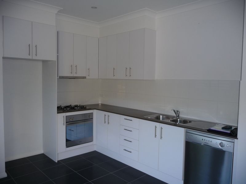 3/8 Bayview Street, Warners Bay NSW 2282