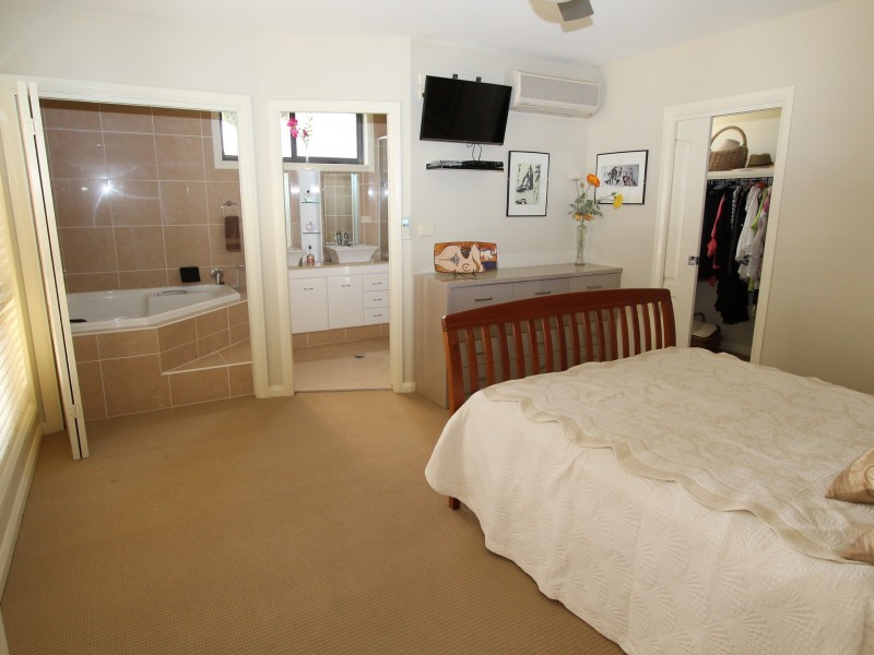 97a Coal Point Road, Coal Point NSW 2283