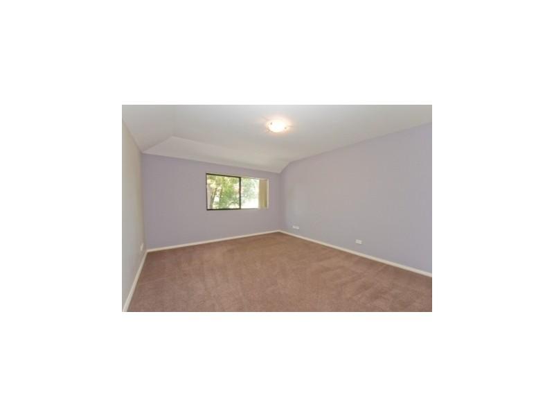 3/42 Queen Street, Warners Bay NSW 2282